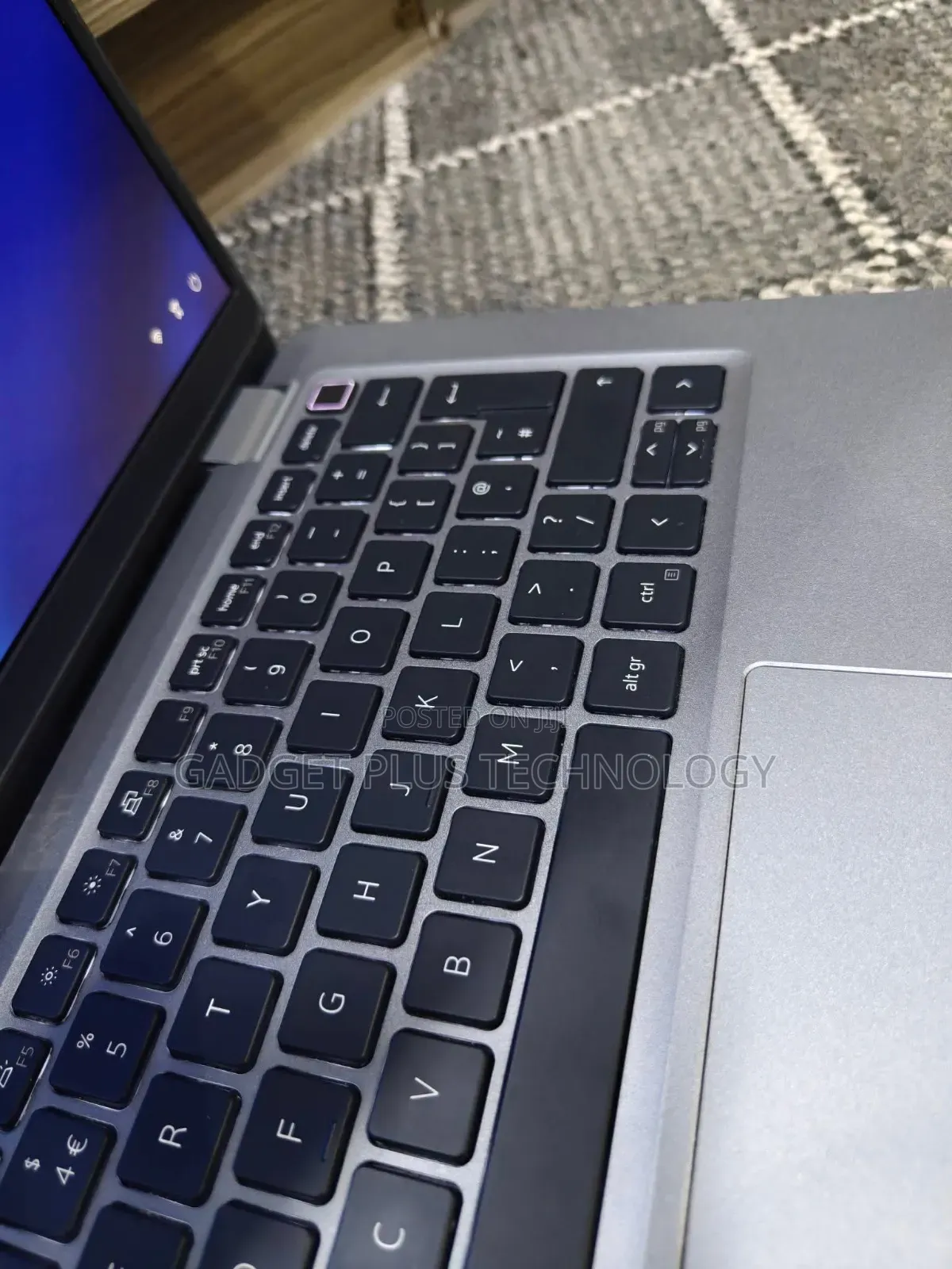 Laptop Dell Latitude 5320 16GB Intel Core i5 SSD 256GB