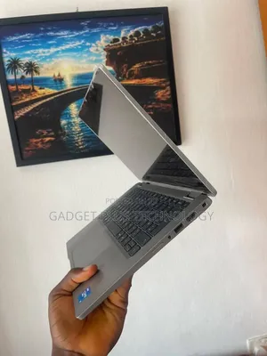 Laptop Dell Latitude 5320 16GB Intel Core i5 SSD 256GB