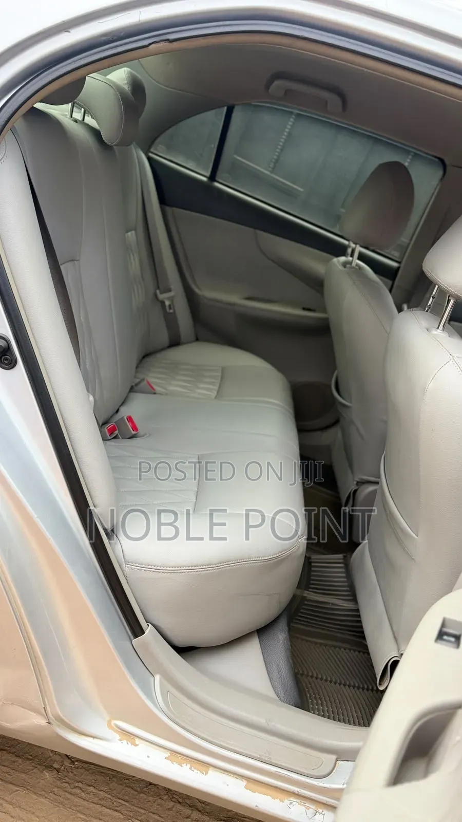 Toyota Axio 2012 Silver