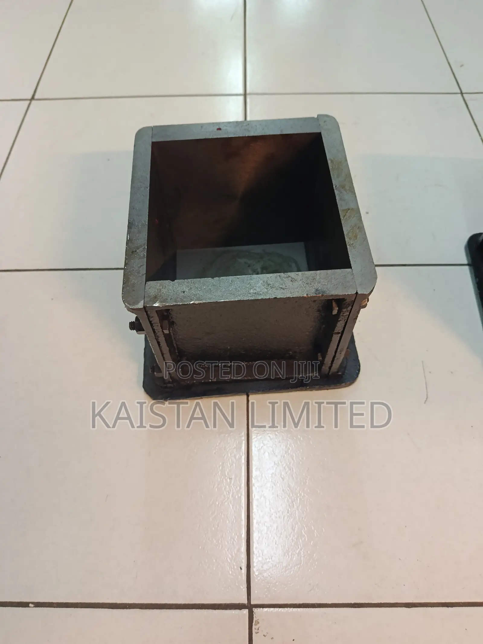 Iron Concrete Cube Moulds for Concrete Testing