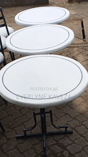 Hotel Bar and Restaurant Tables
