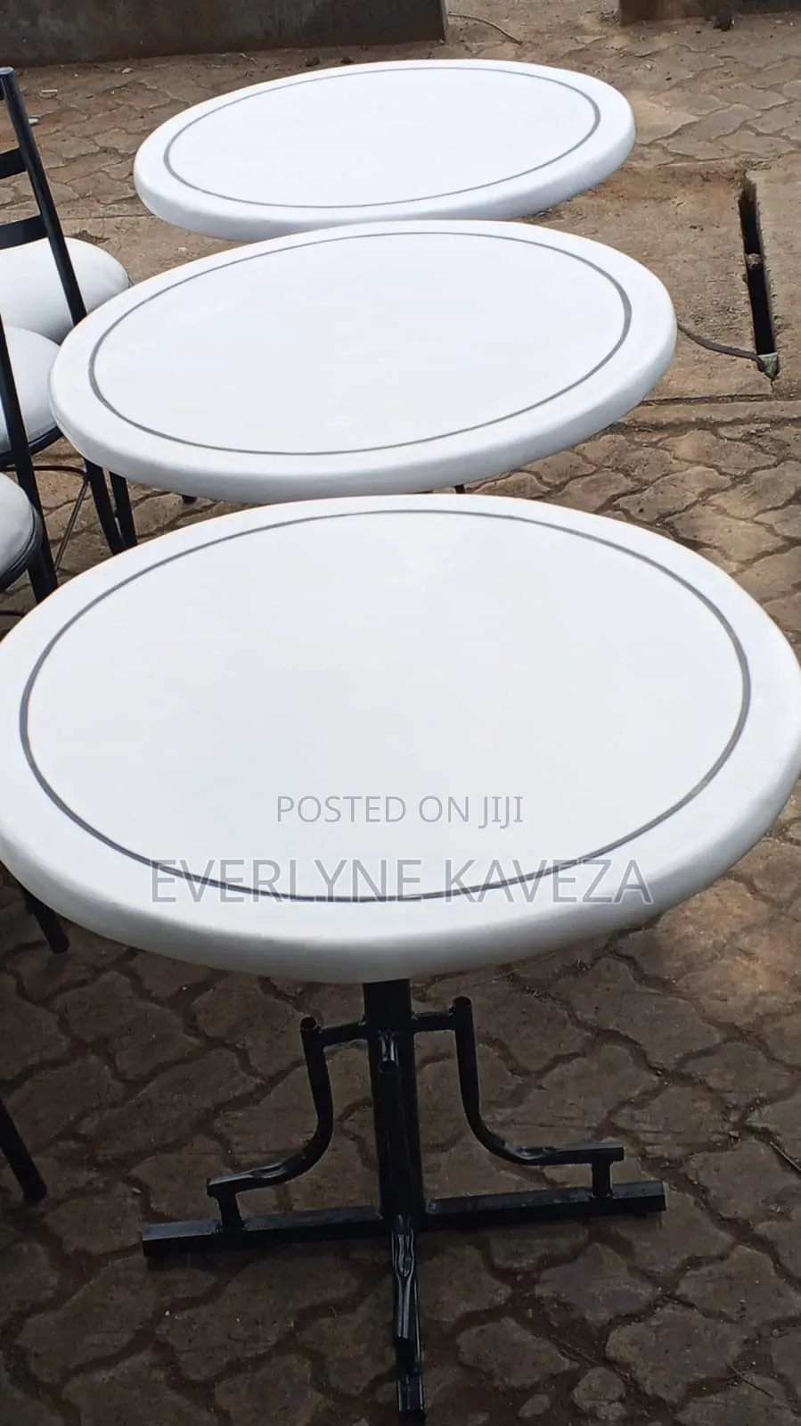 Hotel Bar and Restaurant Tables