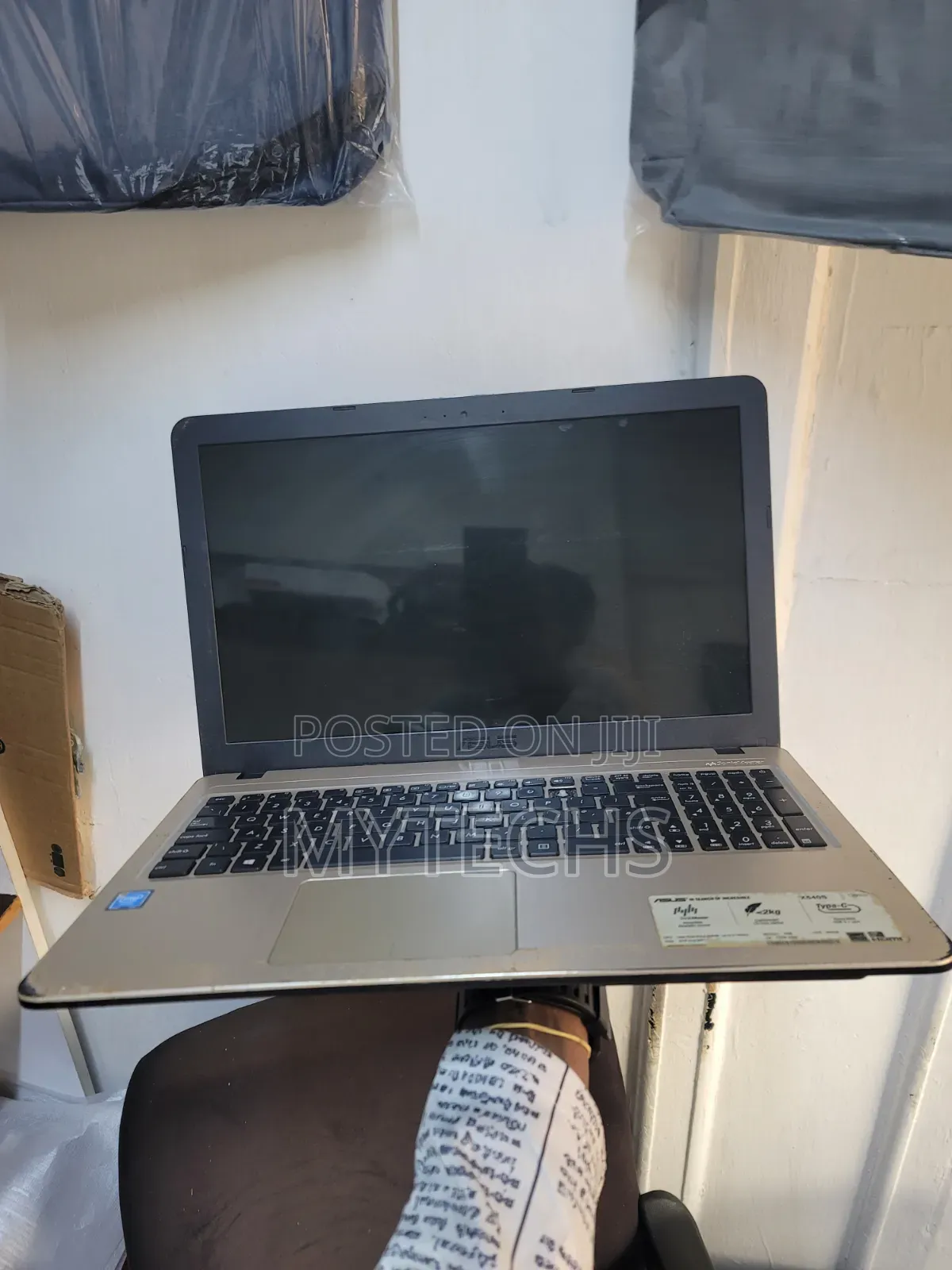 Laptop Asus VivoBook X540SA 2GB Intel Celeron HDD 500GB