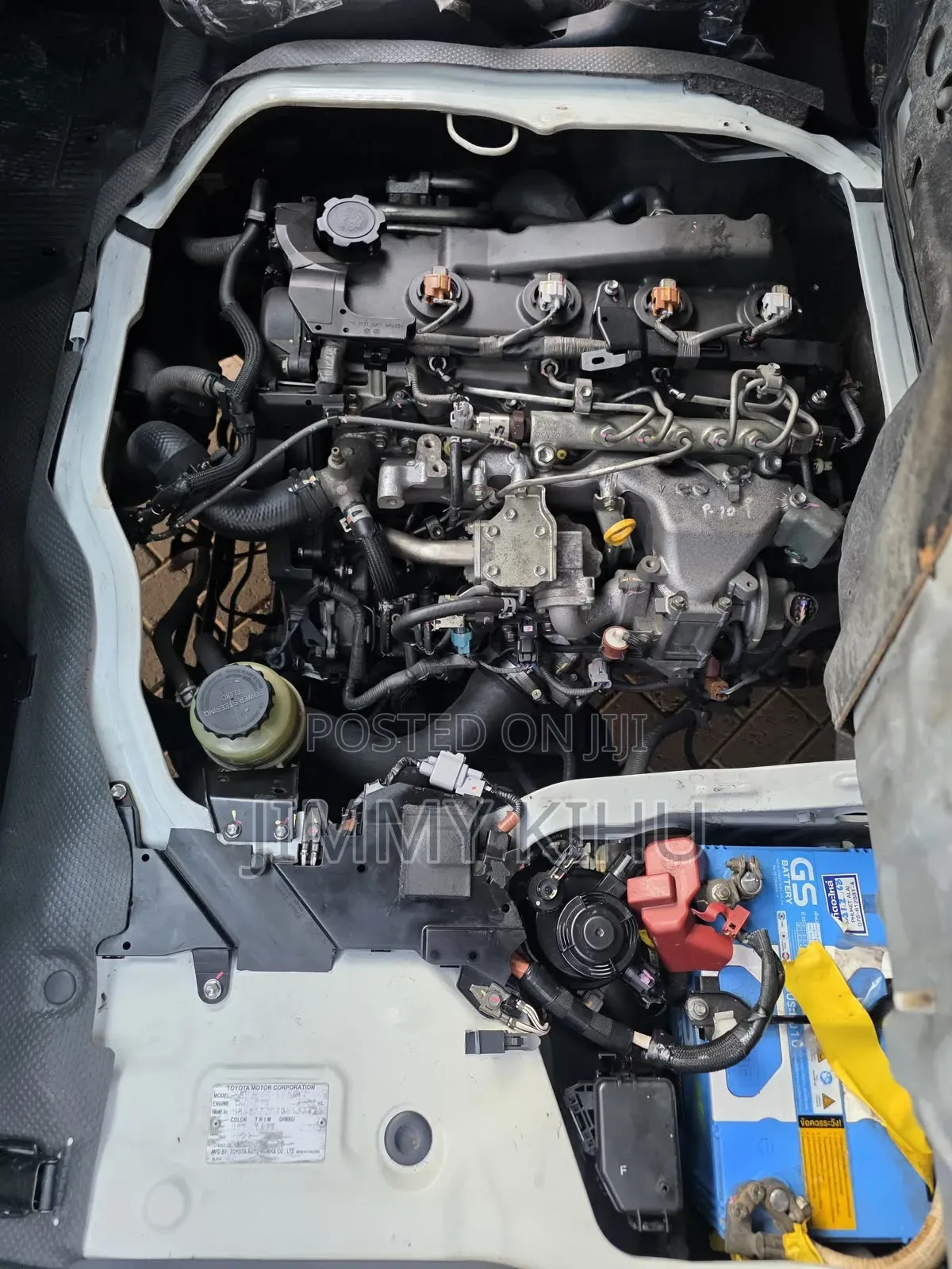 Toyota HiAce 2019 White