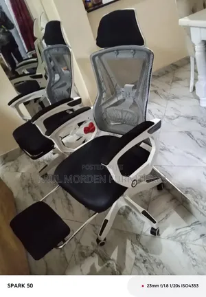 Modern Ergonomic Office Chair - High Reclining +Footrest