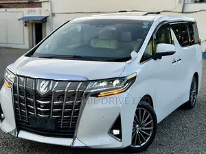 Toyota Alphard 2019 White