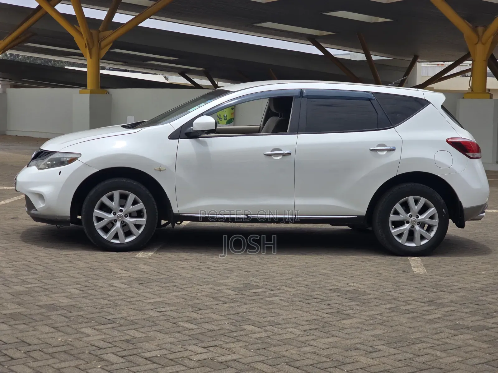 Nissan Murano 2012 White