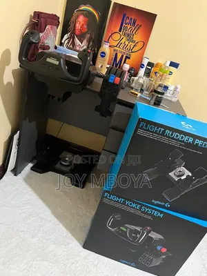Logitech G (Saitek) Flight Simulator Yoke, Rudders Pedals and Throttle