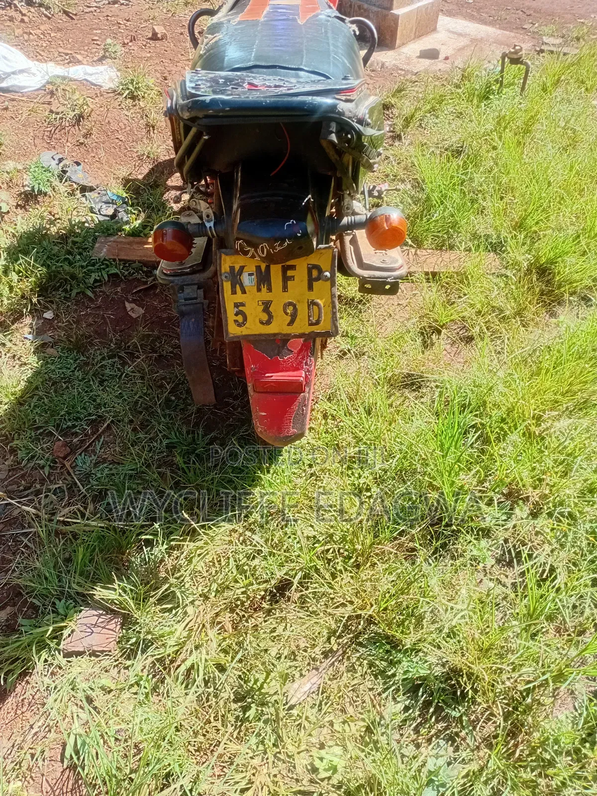 TVS 2022 Red