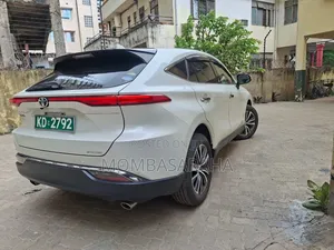 Toyota Harrier 2020 Off white
