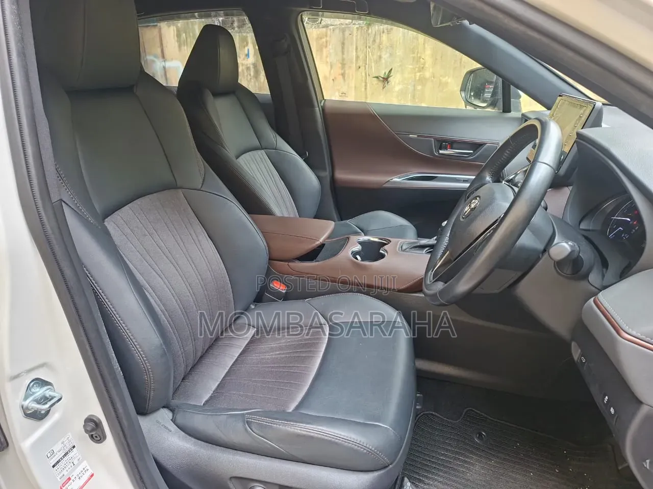 Toyota Harrier 2020 Off white