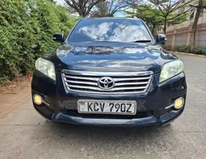 Toyota Vanguard 2012 Black