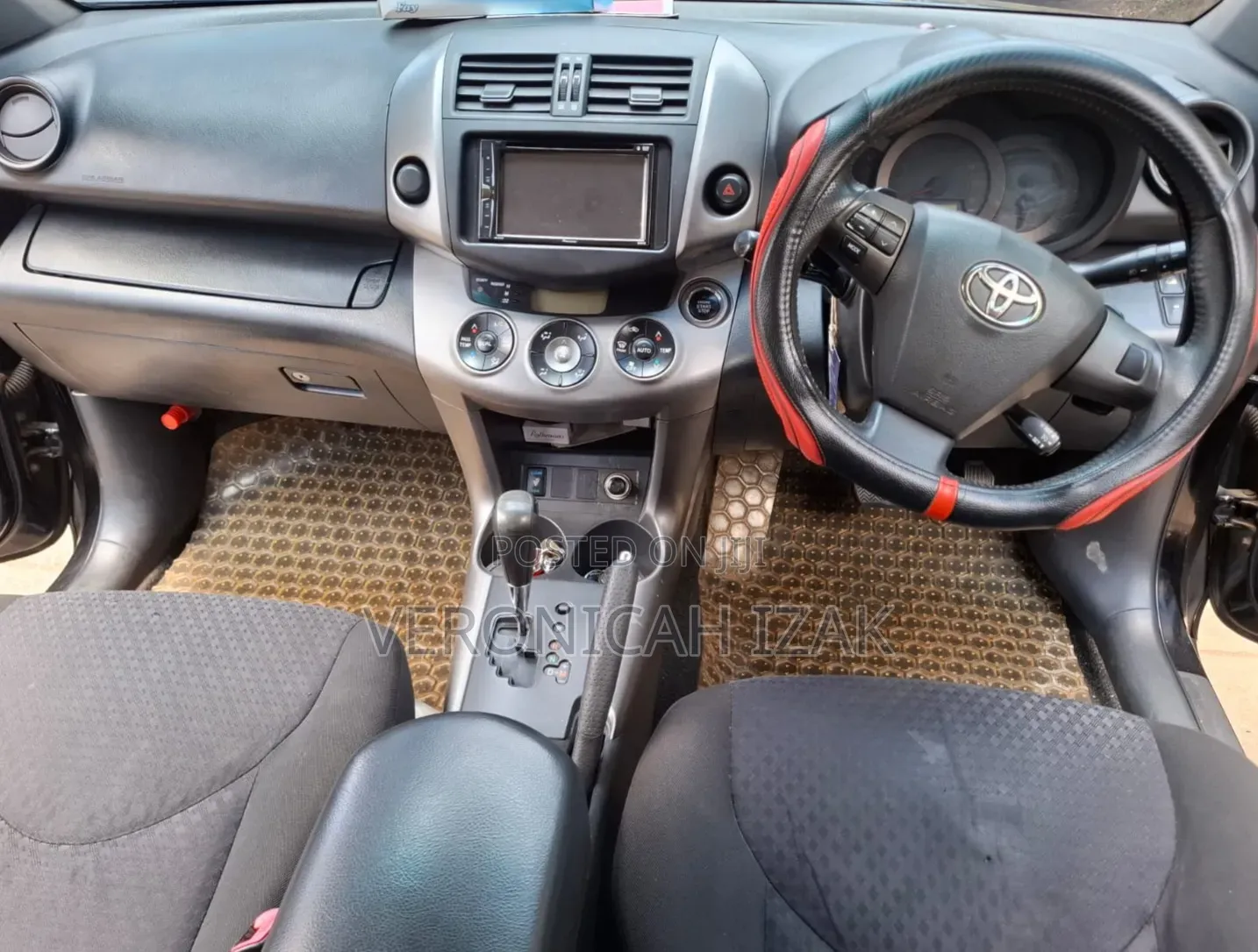 Toyota Vanguard 2012 Black