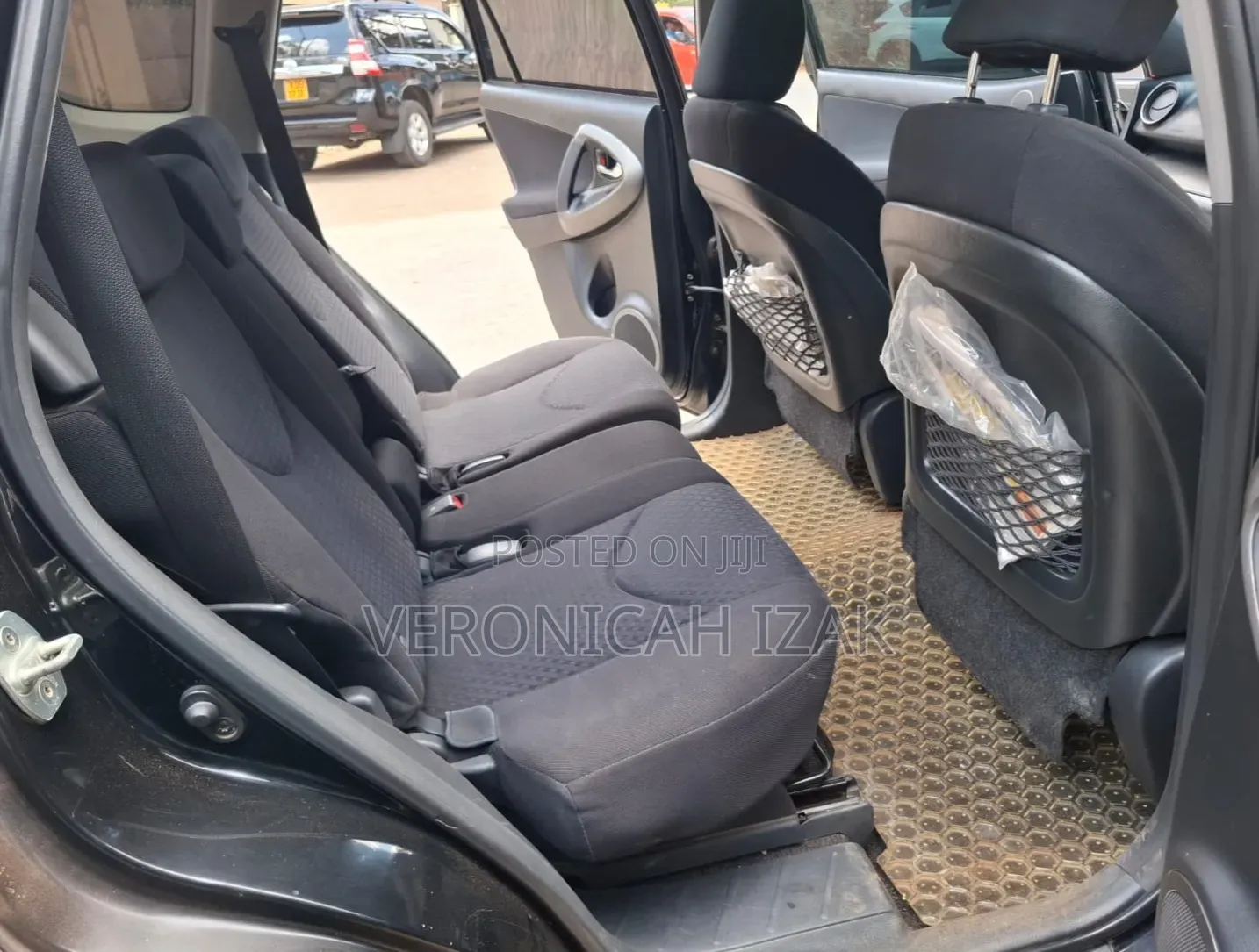 Toyota Vanguard 2012 Black