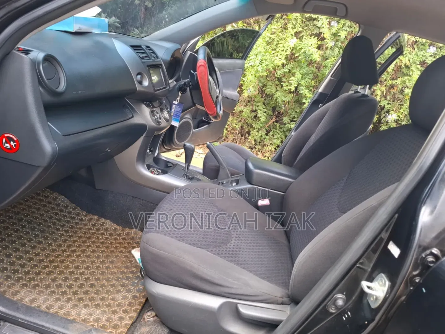 Toyota Vanguard 2012 Black