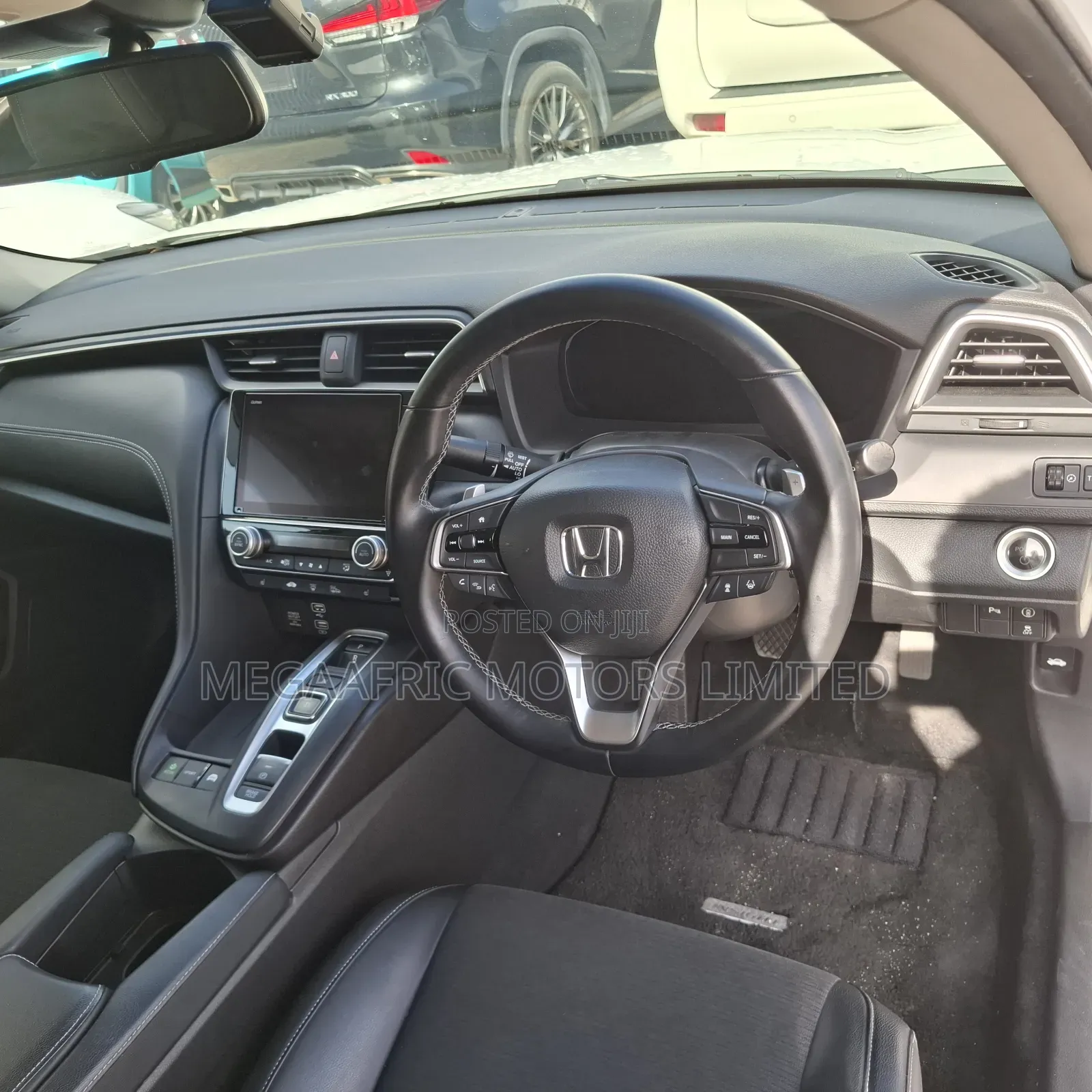 Honda Insight Touring 2019 White