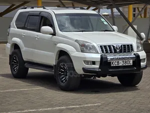 Toyota Land Cruiser Prado 2007 White