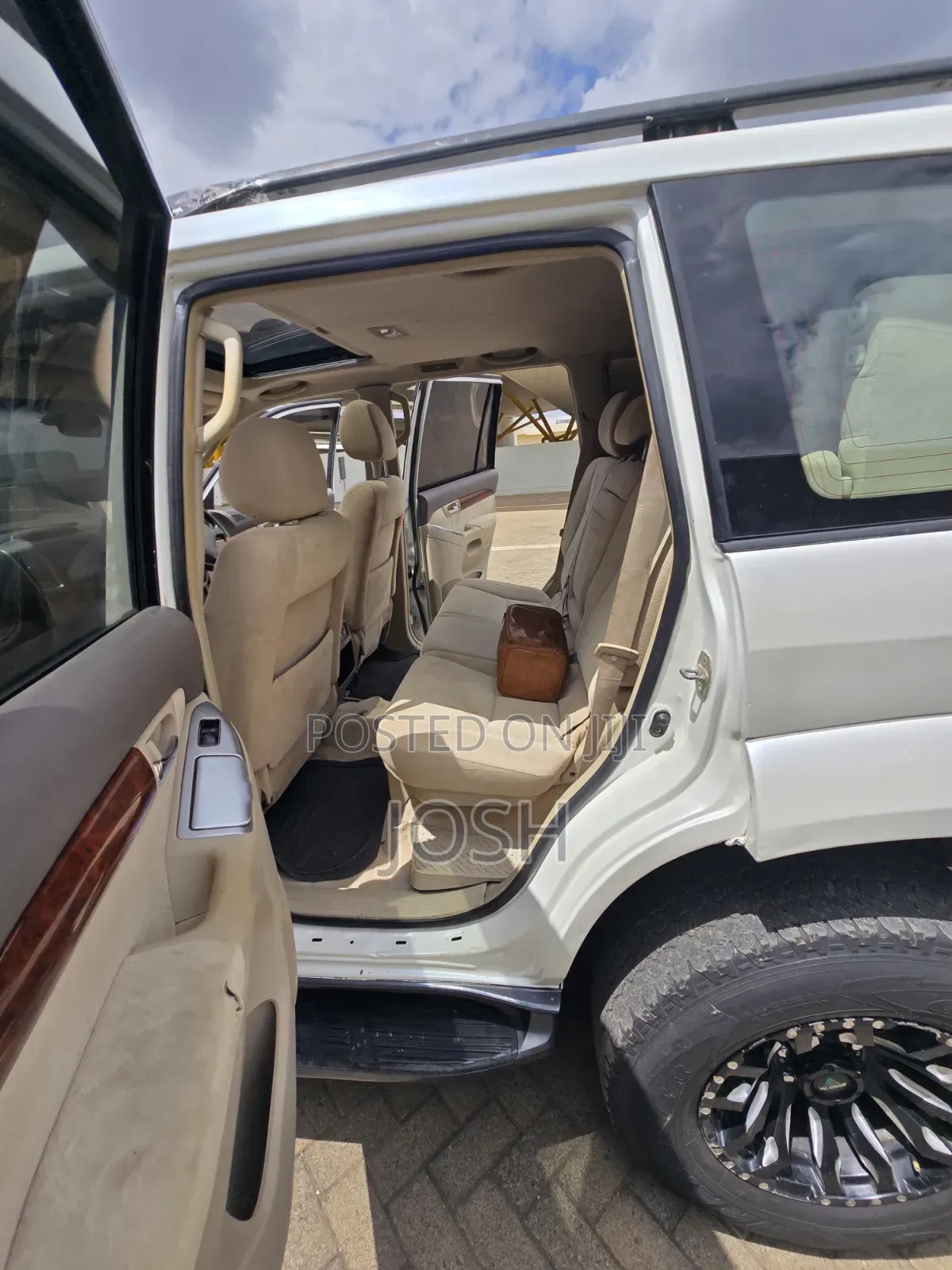Toyota Land Cruiser Prado 2007 White