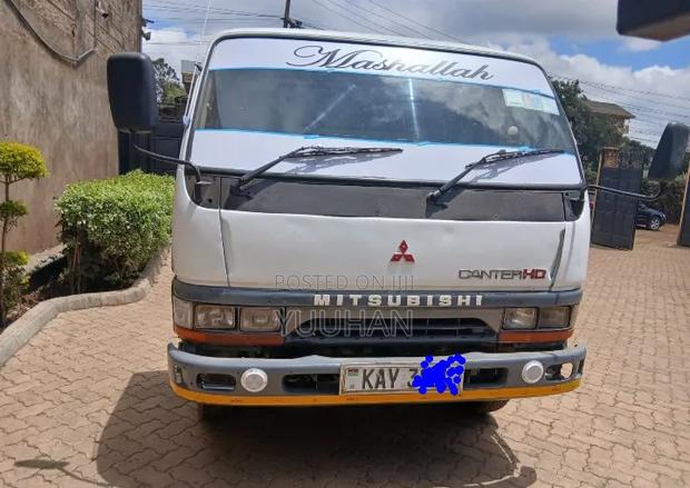 Canter Mitsubishi Local - thumbnail 2