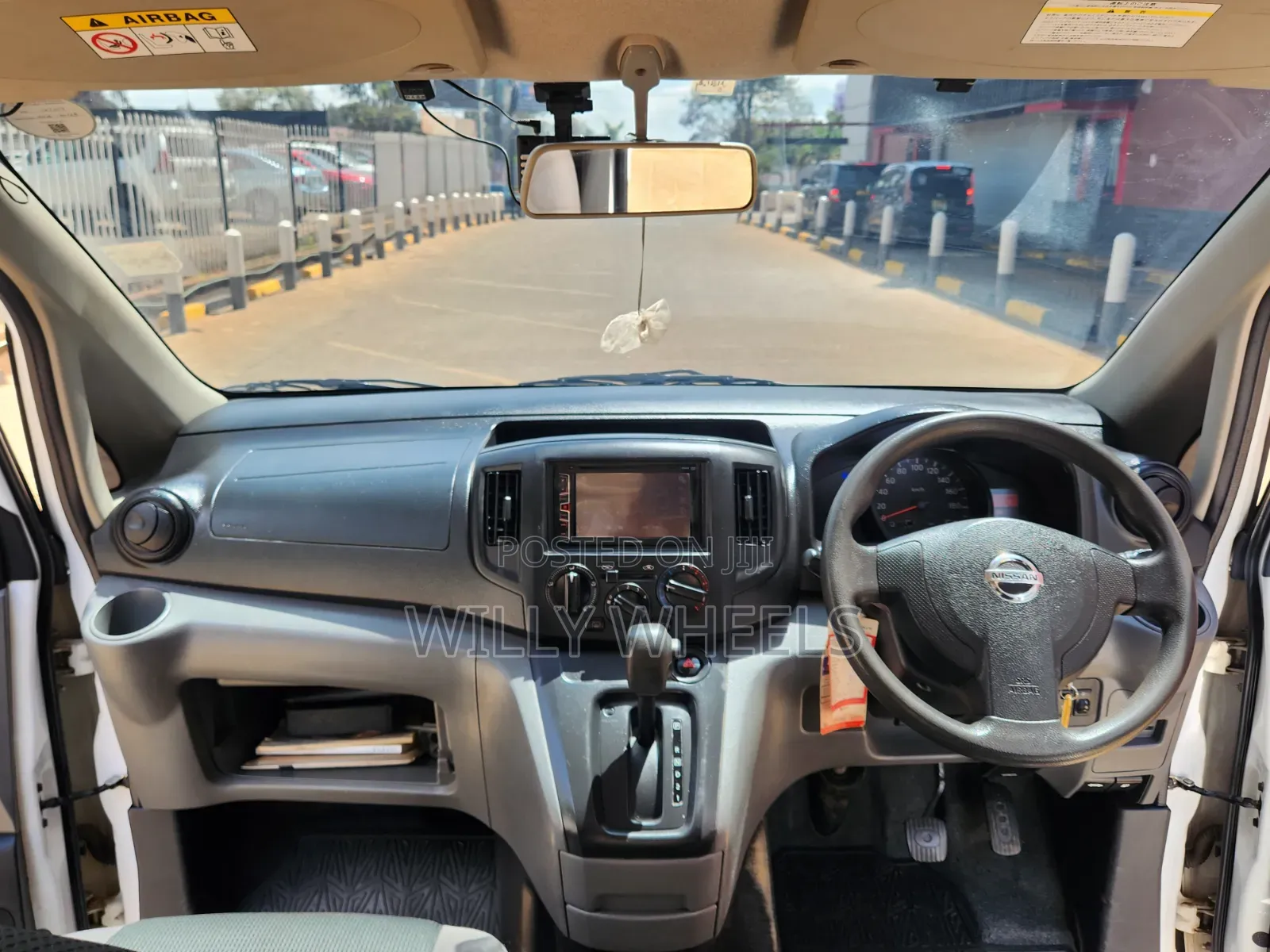 Nissan NV200 2018 White