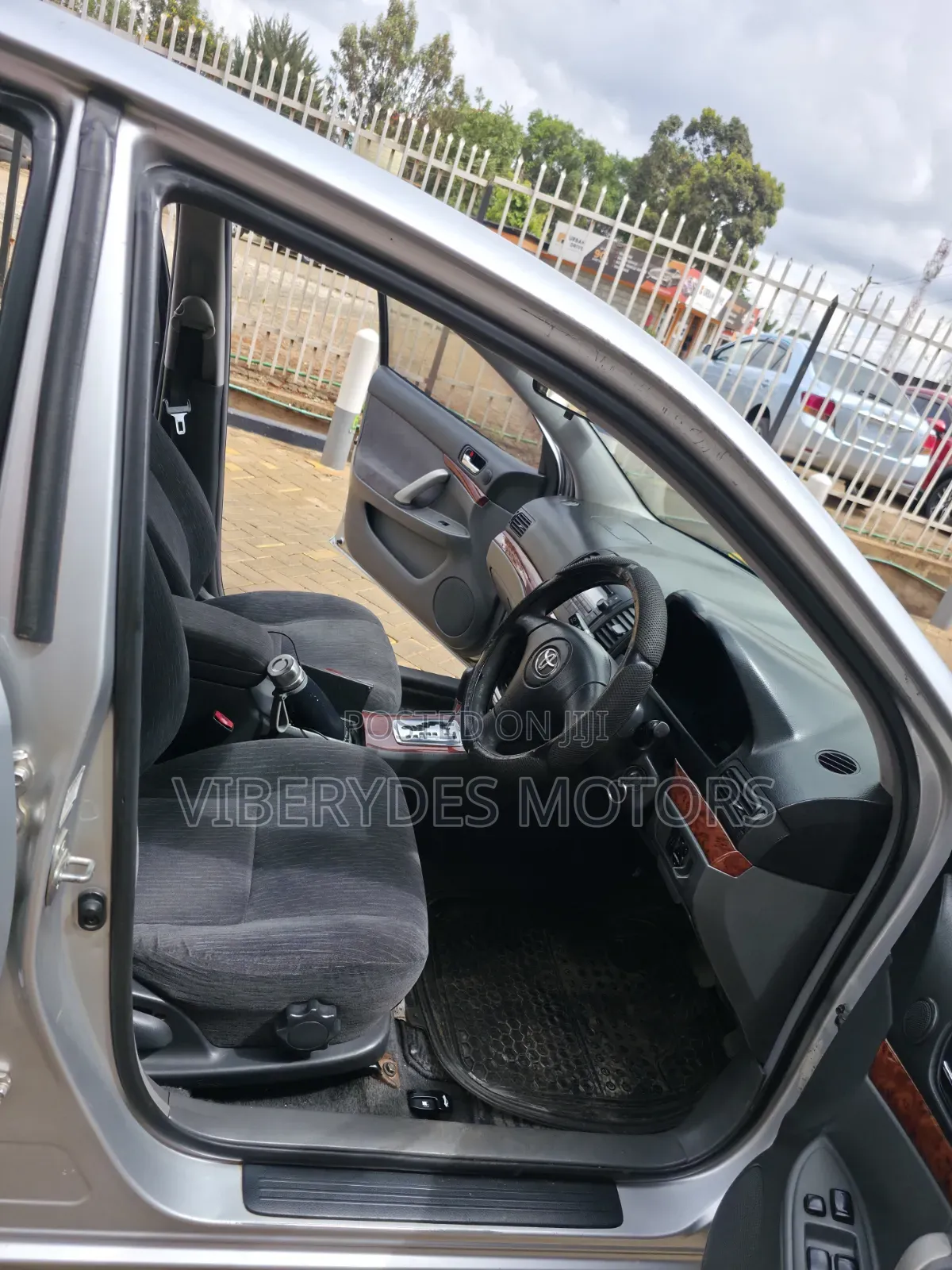 Toyota Allion 2005 Silver