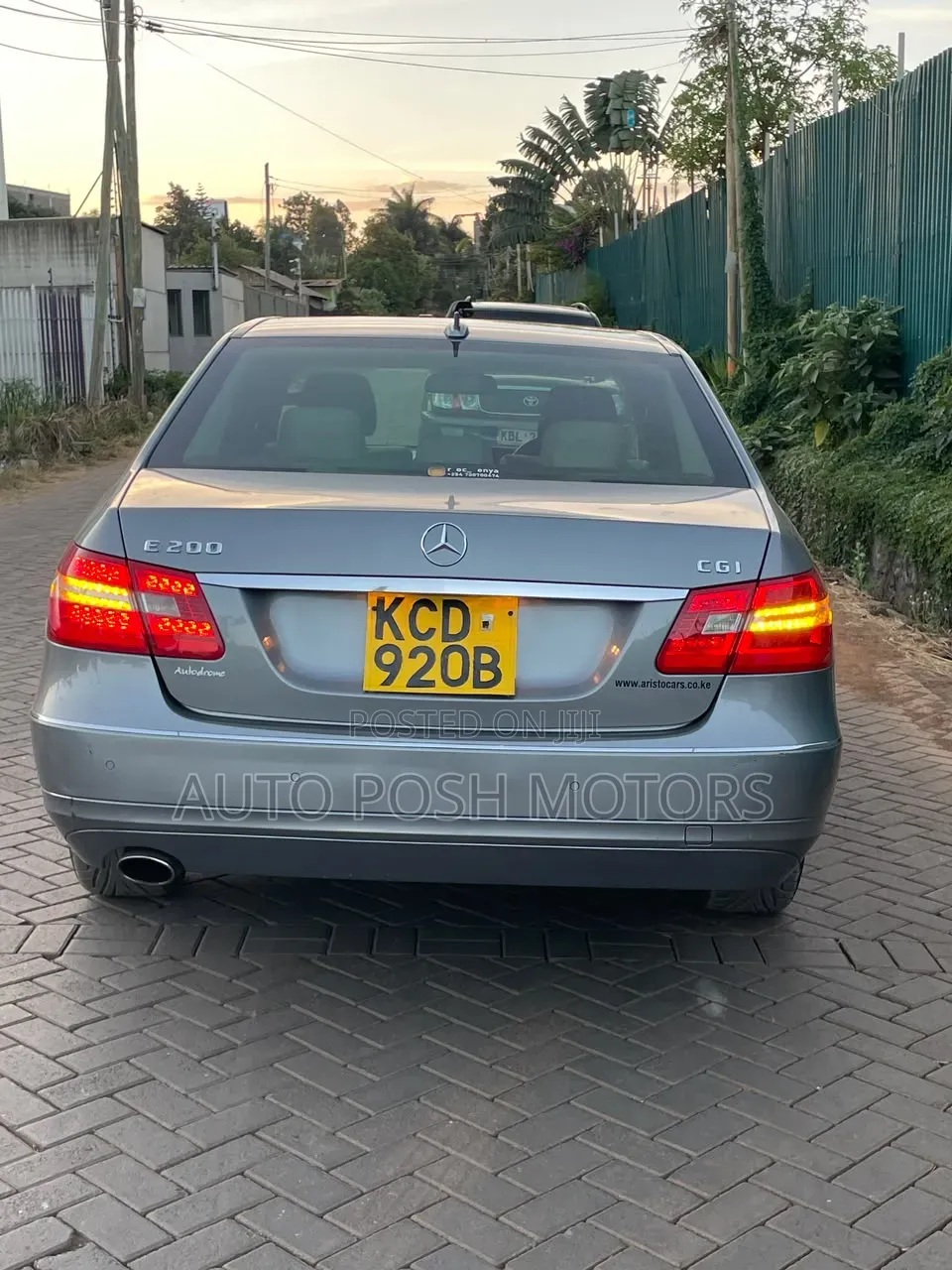 Mercedes-Benz E-Class 2010