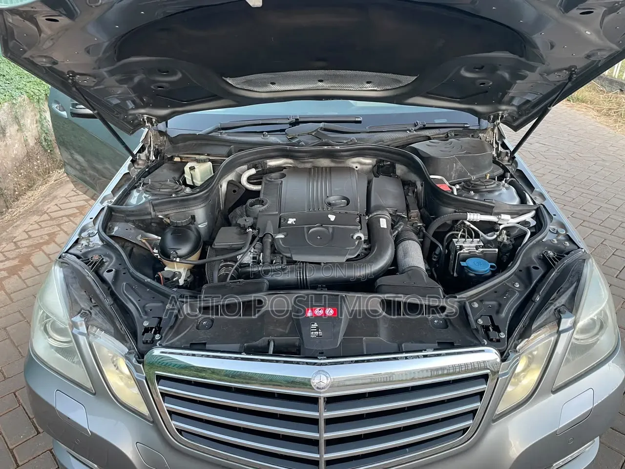 Mercedes-Benz E-Class 2010