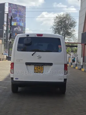 Nissan NV200 2018