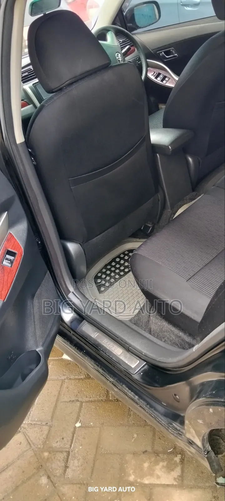 Toyota Allion 2012 Black
