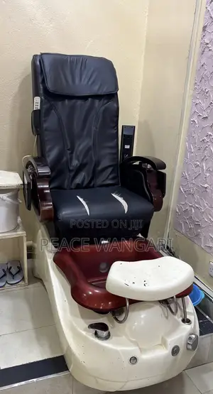 Spa Seat for Quick Sale for the 3 of Them