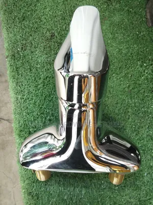 Brand New Chrome Basin Mixer