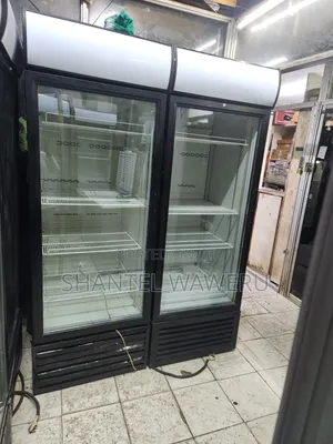 Working Specious 600litres Display Fridge