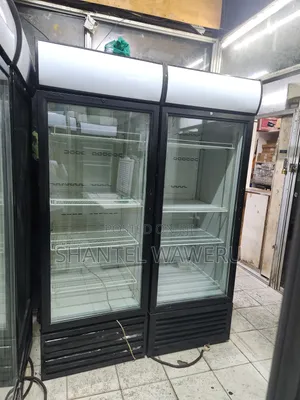 Working Specious 600litres Display Fridge