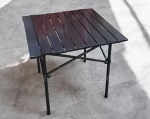 Foldable Outdoor/Indoor Table