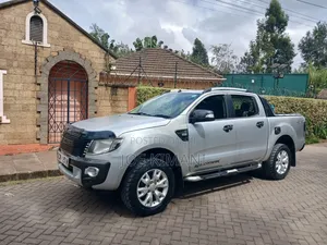 Ford Ranger Wildtrak 2013 Silver