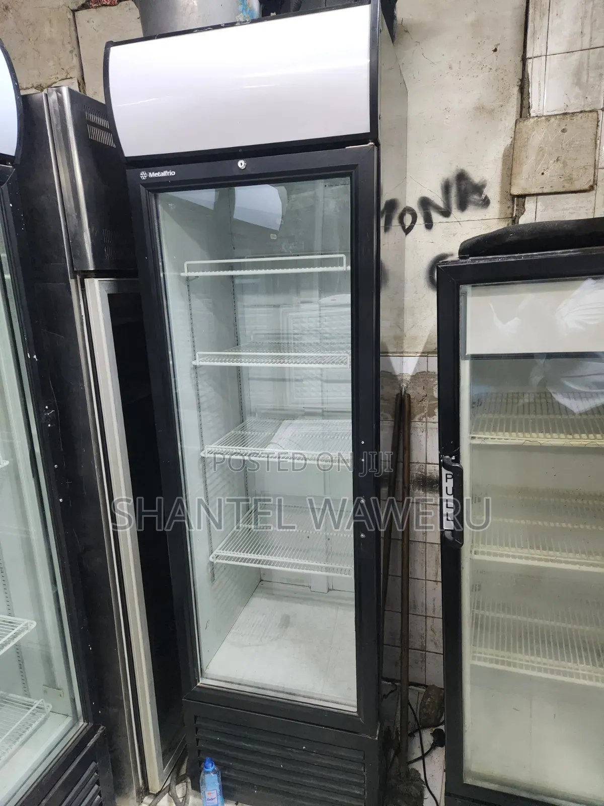 450litres Display Chiller/ Mirror Fridge