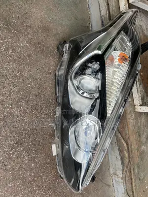 Toyota Sienta Headlight 2015 (282)