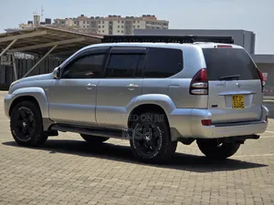 Toyota Land Cruiser Prado 2009 Silver