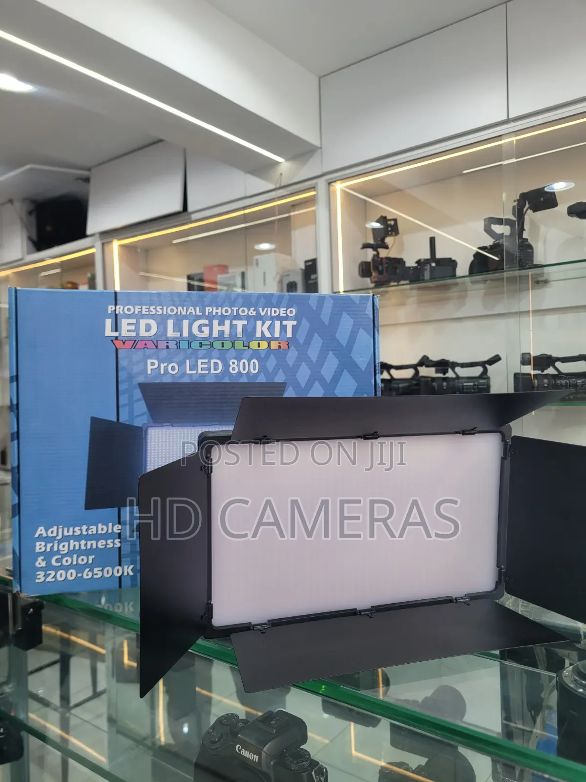 PRO LED 800 Professional Light Kit