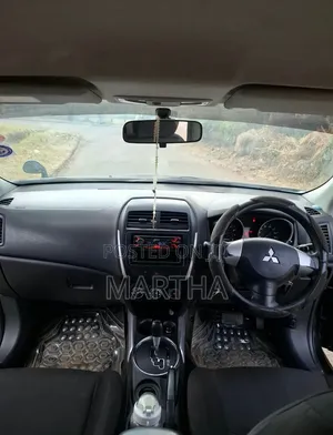 Mitsubishi RVR 2.0 2012 Black