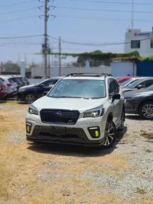 Subaru Forester 2019 White