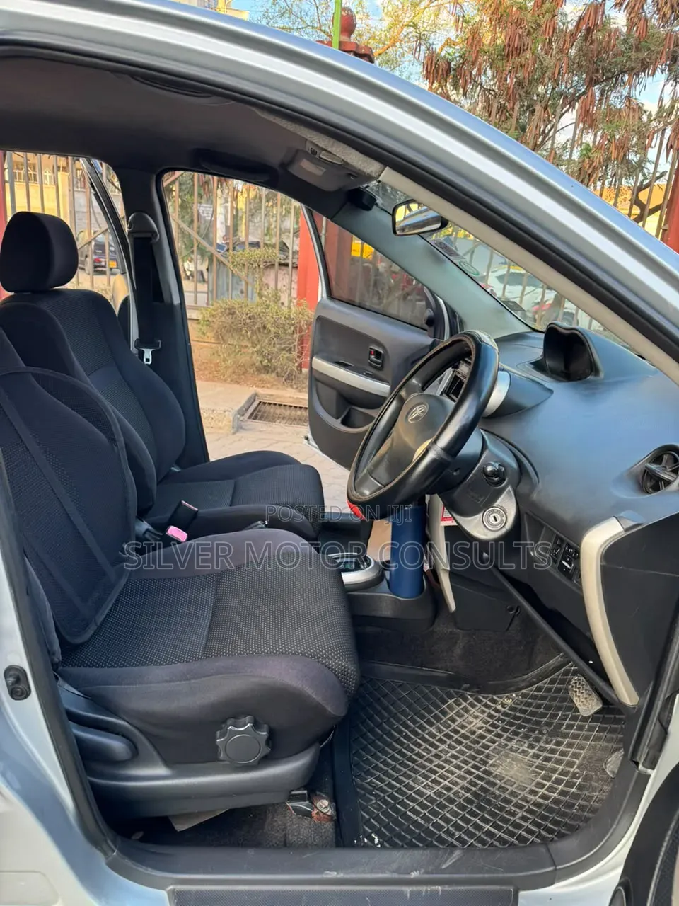 Toyota IST 2006 Silver