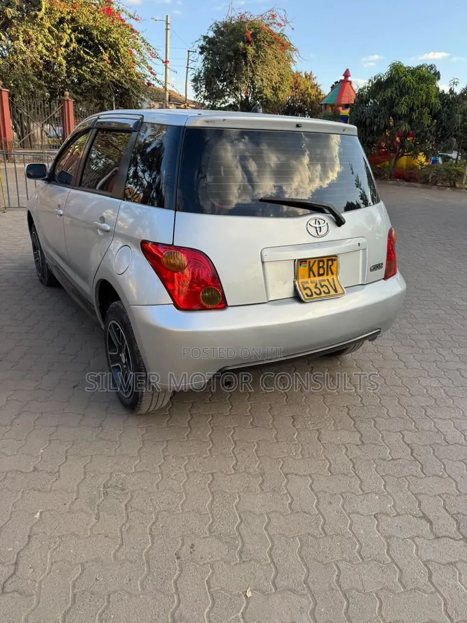 Toyota IST 2006 Silver