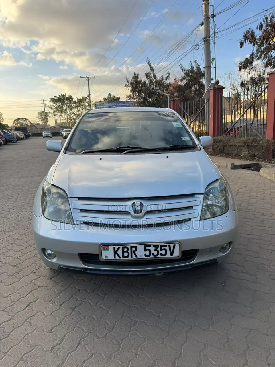 Toyota IST 2006 Silver