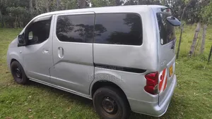 Nissan NV200 2009 Silver