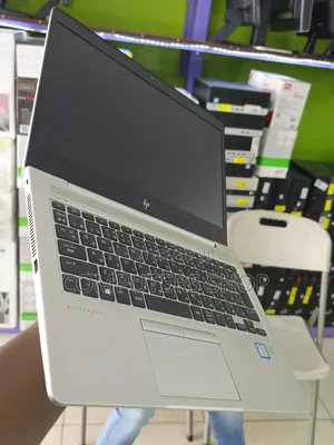 Laptop HP EliteBook 830 G6 8GB Intel Core i7 SSD 256GB
