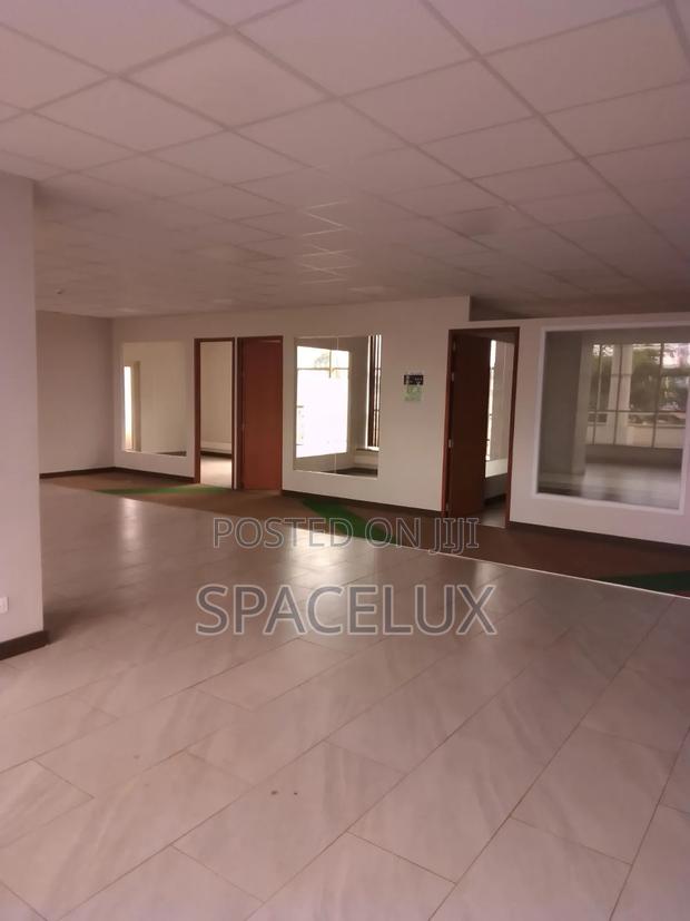 Global Standard Office - main view