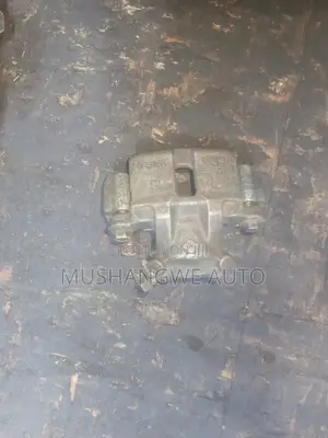 Front Callipers Mitsubish Ck2