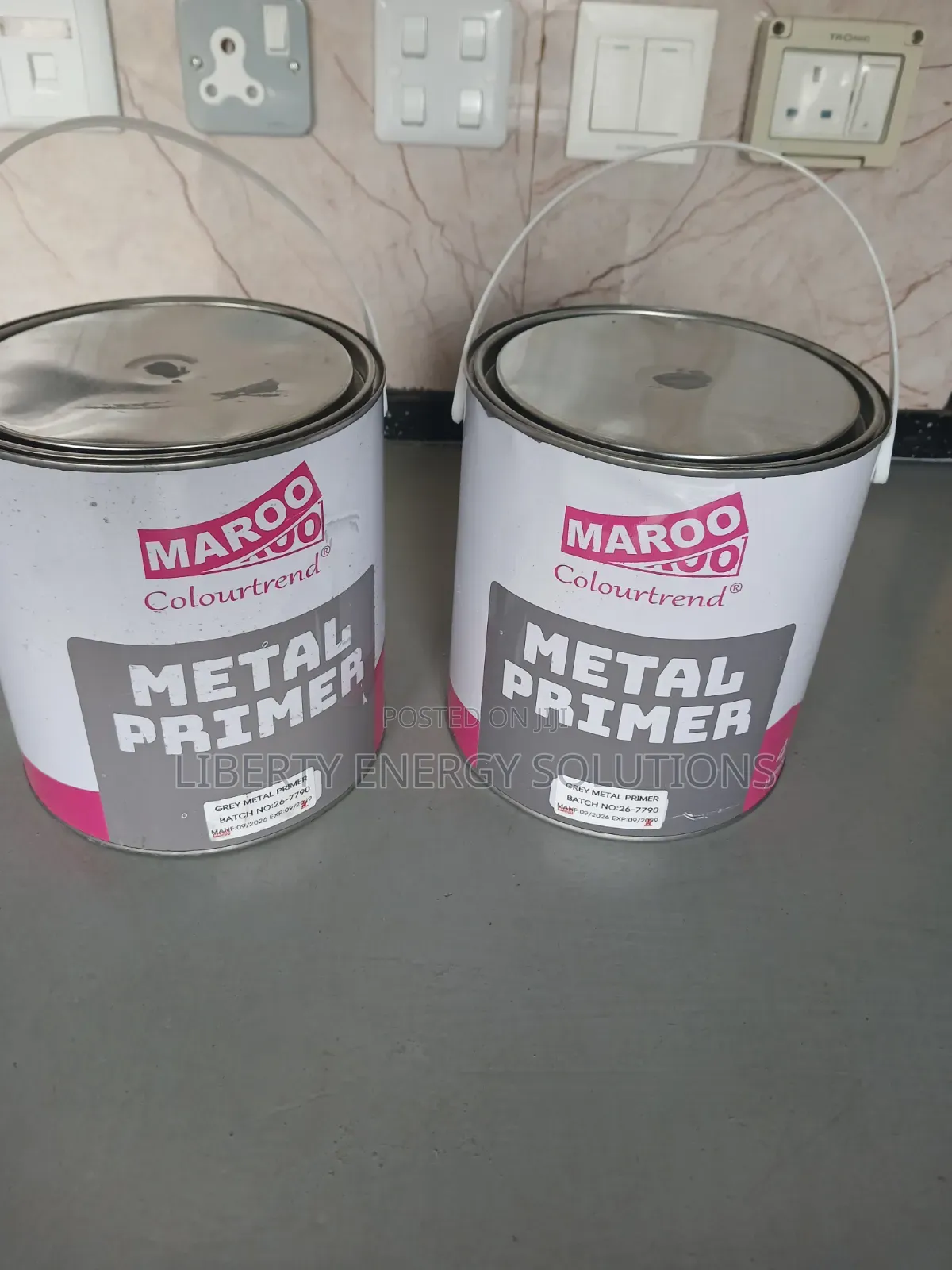 Maroo Colourtrend Grey Metal Primer Paint