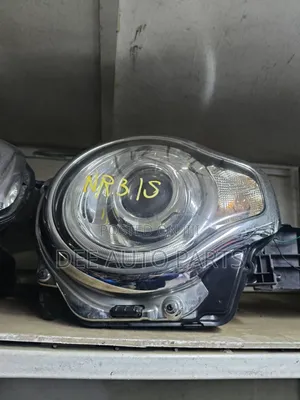 Suzuki Hustler 2014 Headlights